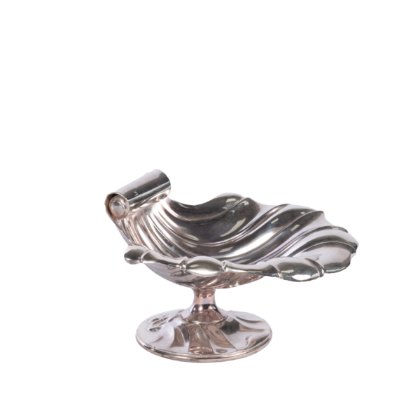 Serving Shell Stylish Decor Accents for Every Occasion | Personalise Your Space by ...